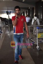 Siddharth Mallya snapped at Mumbai airport on 23rs May 2011 (6).JPG
